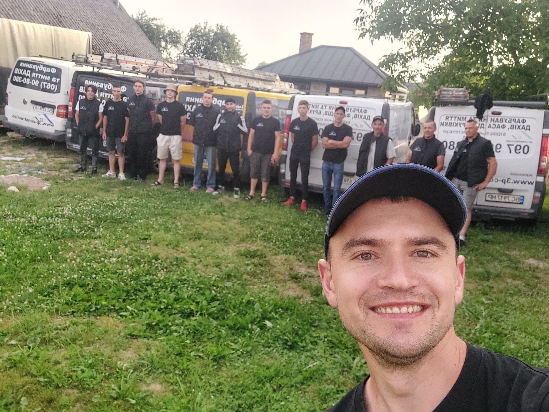 Фарбування дахів. Миття покрівлі. Миття бруківки. БУДЬ ЯКА СКЛАДНІСТЬ