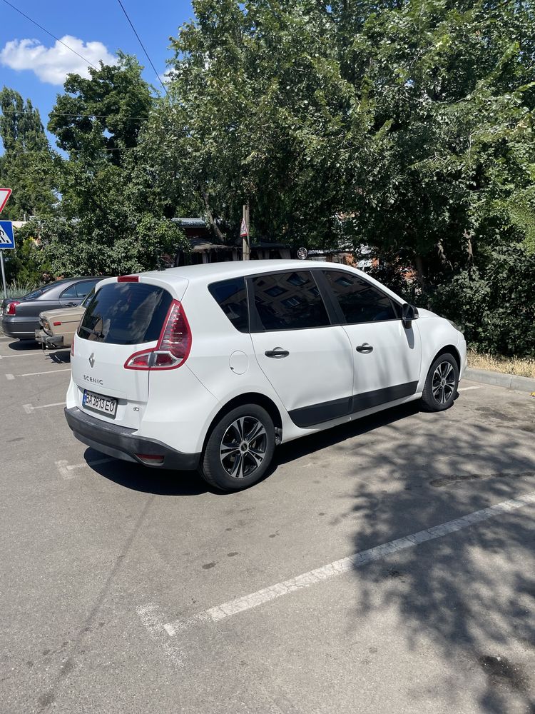 Renault megane scenik реномеган сценік