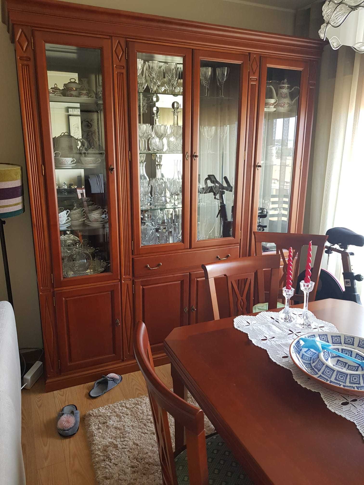 sala de jantar em cerejeira