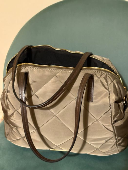 Vendo mala de senhora como nova