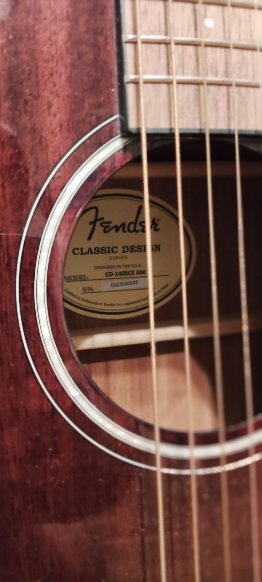 Gitara elektroakustyczna Fender CD-140SCE