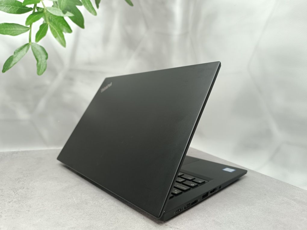 Ноутбук Lenovo ThinkPad X390/i5-8365U/8 ГБ DDR4/256 GB/13.3 " Full HD