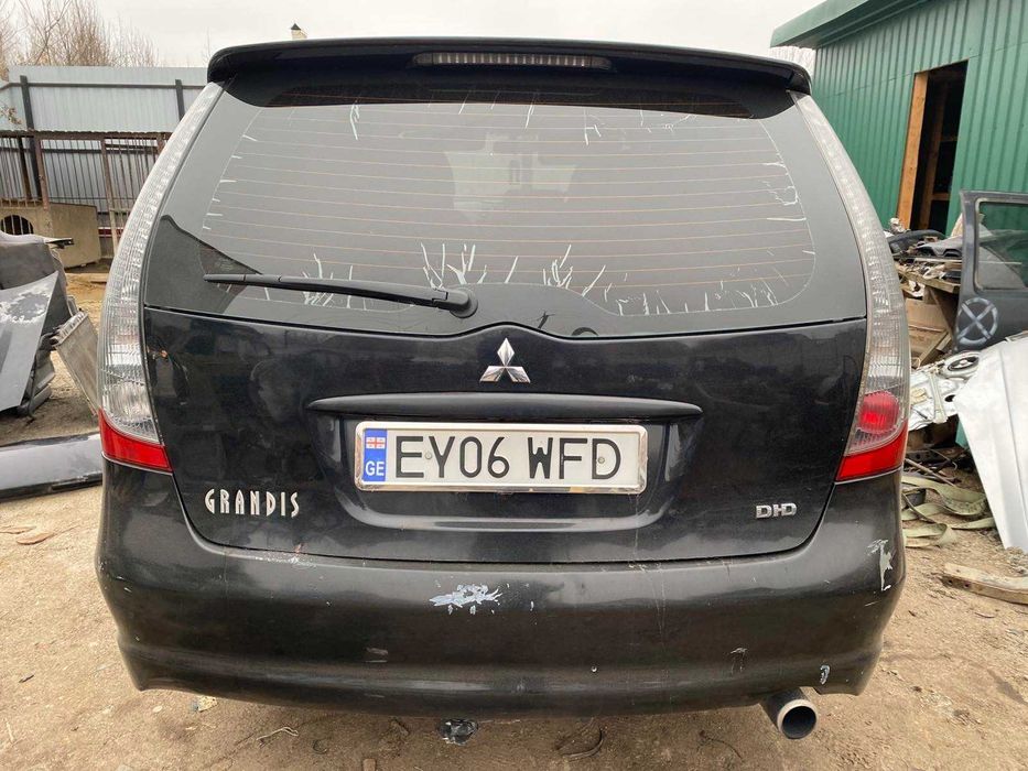 Mitsubishi Grandis ходова частина