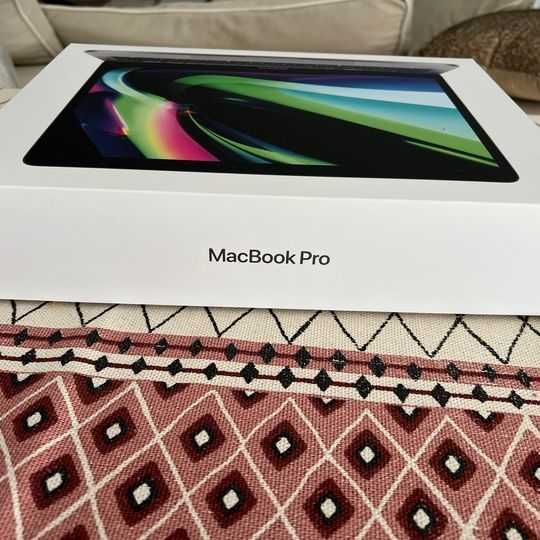 Apple MacBook Pro 13" 2020