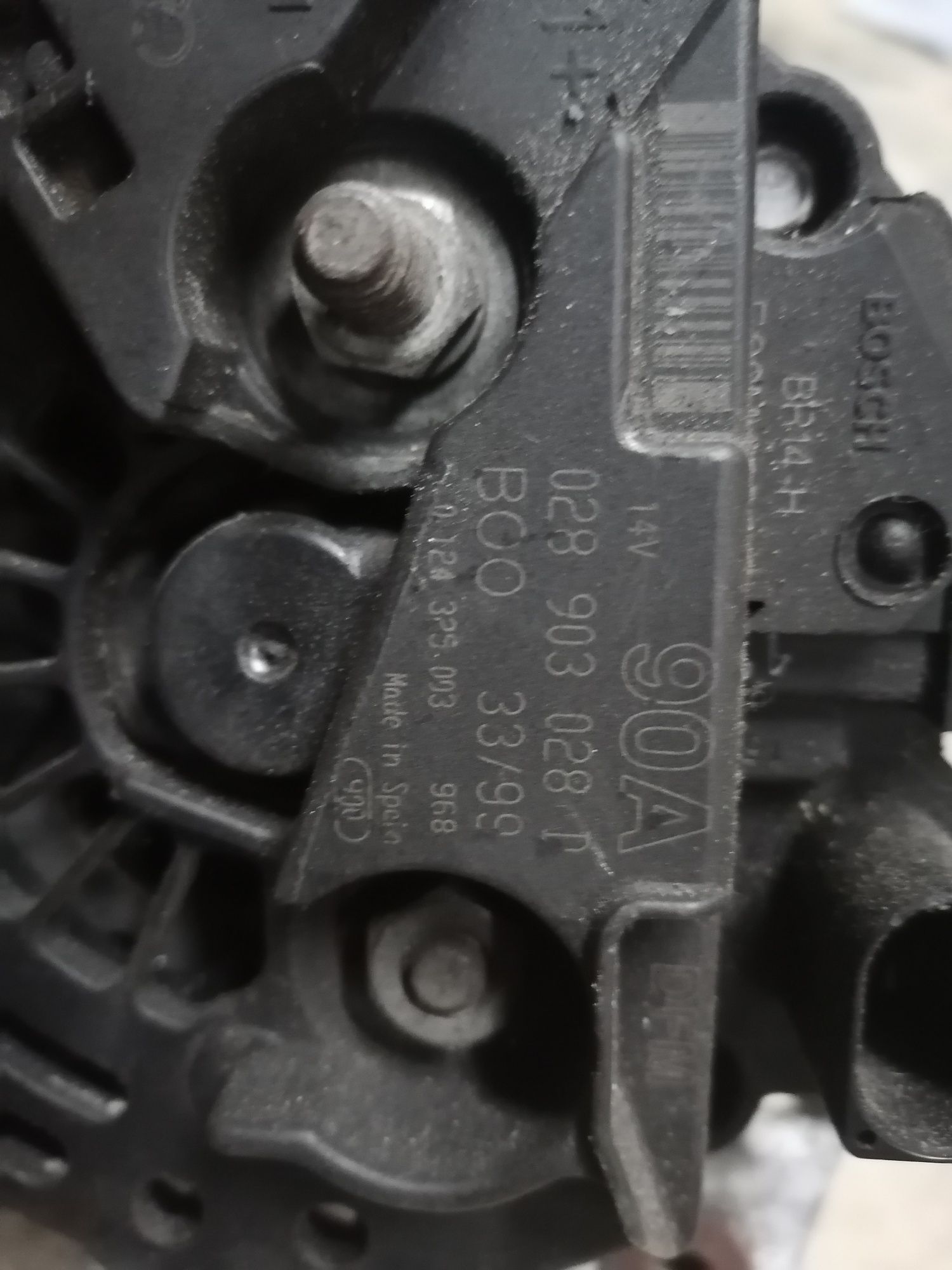 Alternator Bosch 90A VW Audi