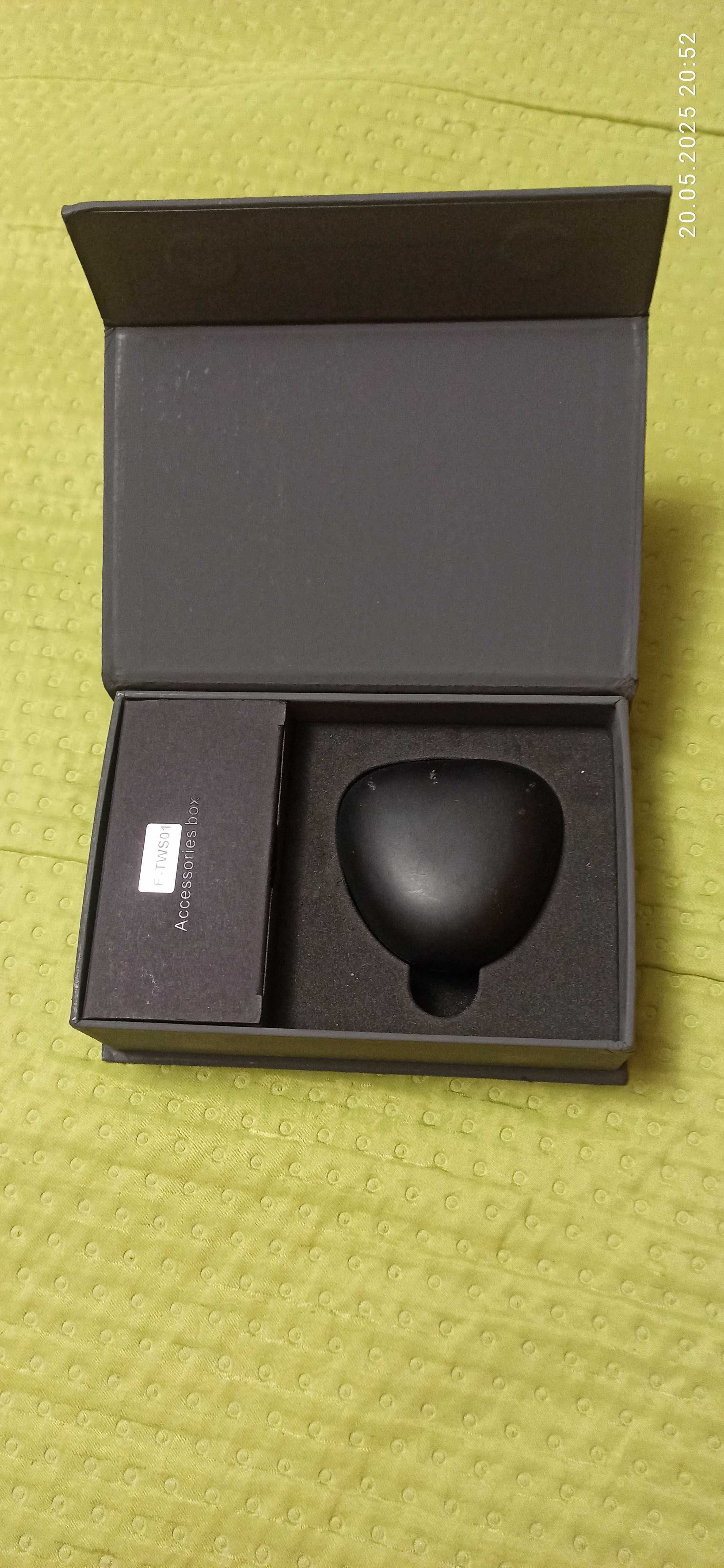 Aparat słuchowy z Bluetooth na prawe ucho nowy, nieużywany