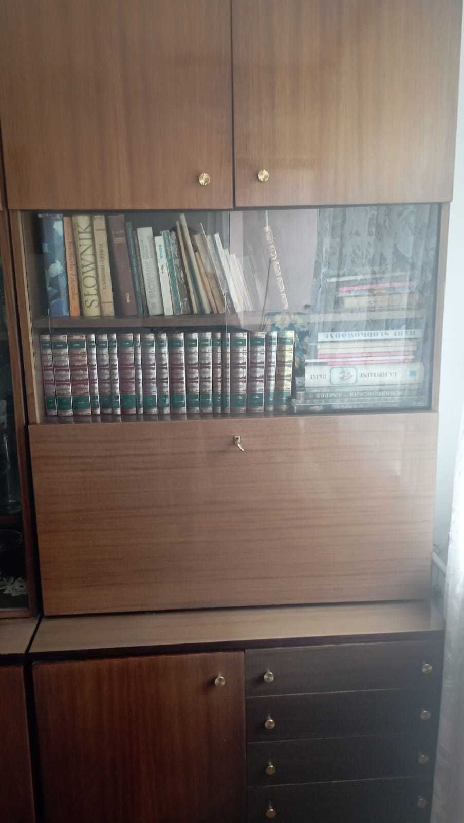 Zestaw mebli ścianka, szafka komoda barek stolik, stół telewizor PRL