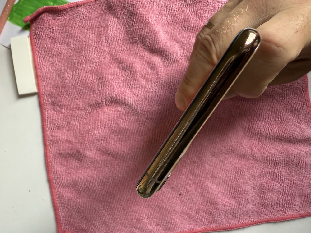 iPhone 11 pro max 512 GB Gold