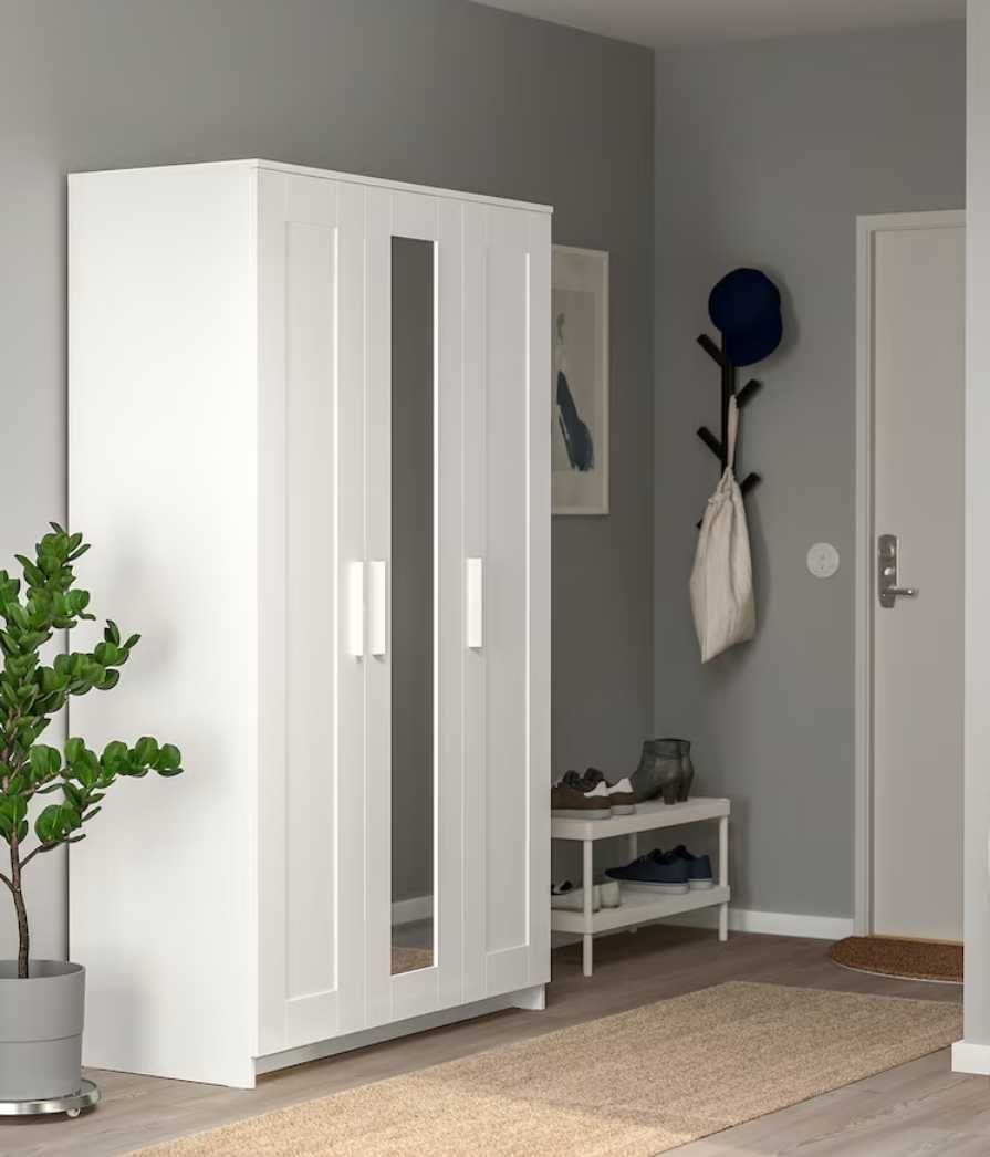 Biała szafa 3 drzwiowa z lustrem IKEA