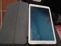 tablet samsung sm t560