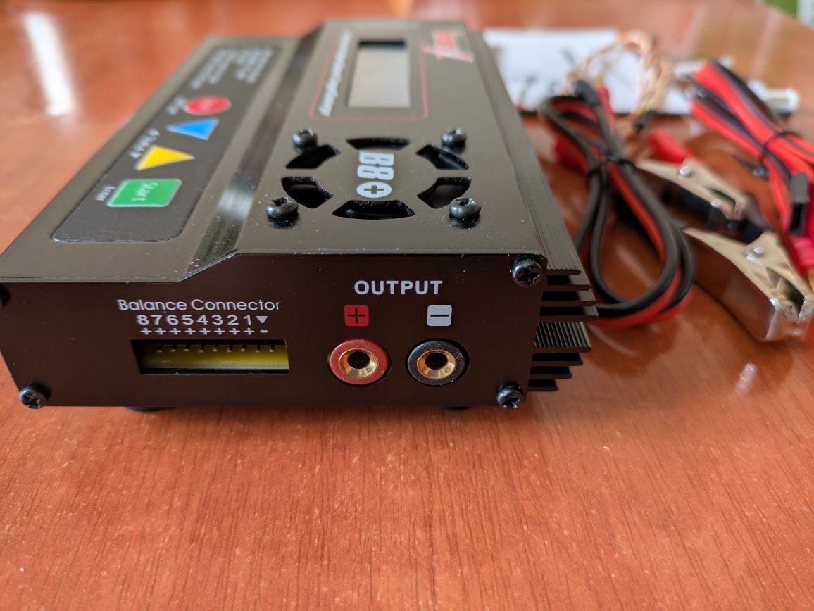 Зарядне SkyRC iMax B8+ Professional 8S Balance Charger - Оригінал!