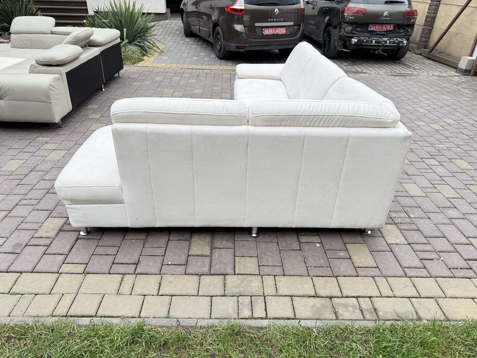 Шкіряний Розкладний Диван