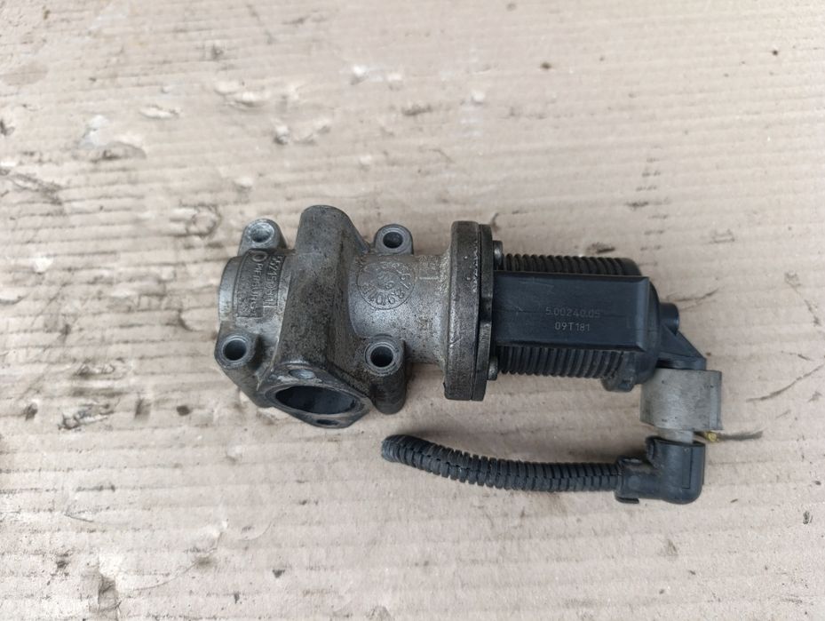 Клапан ЕГР 1.9 cdti Vectra C Astra Zafira Signum Fiat
