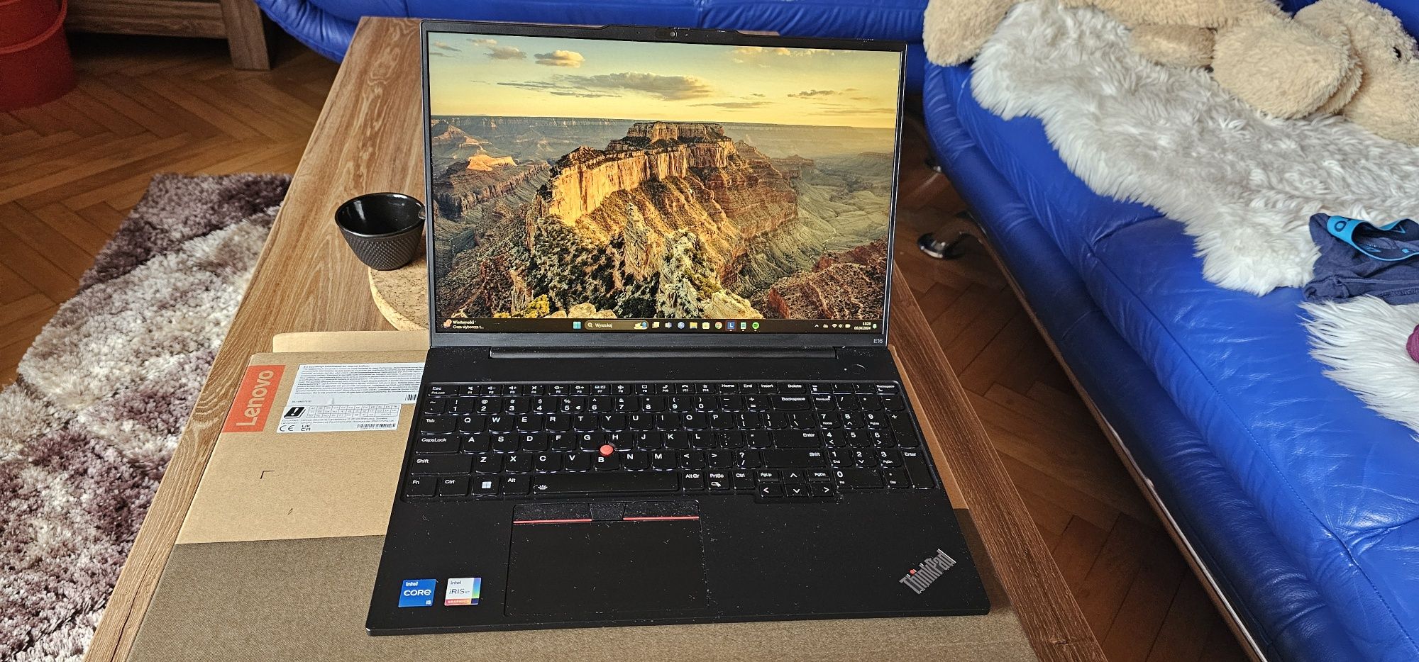 ThinkPad E16 Gen 1 16" i5-1335U 16GB RAM 512GB SSD Win11