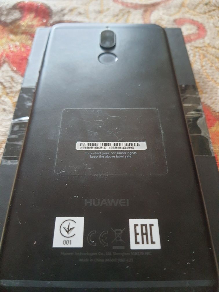 Huawei Mate 10 lite 4/64Gb