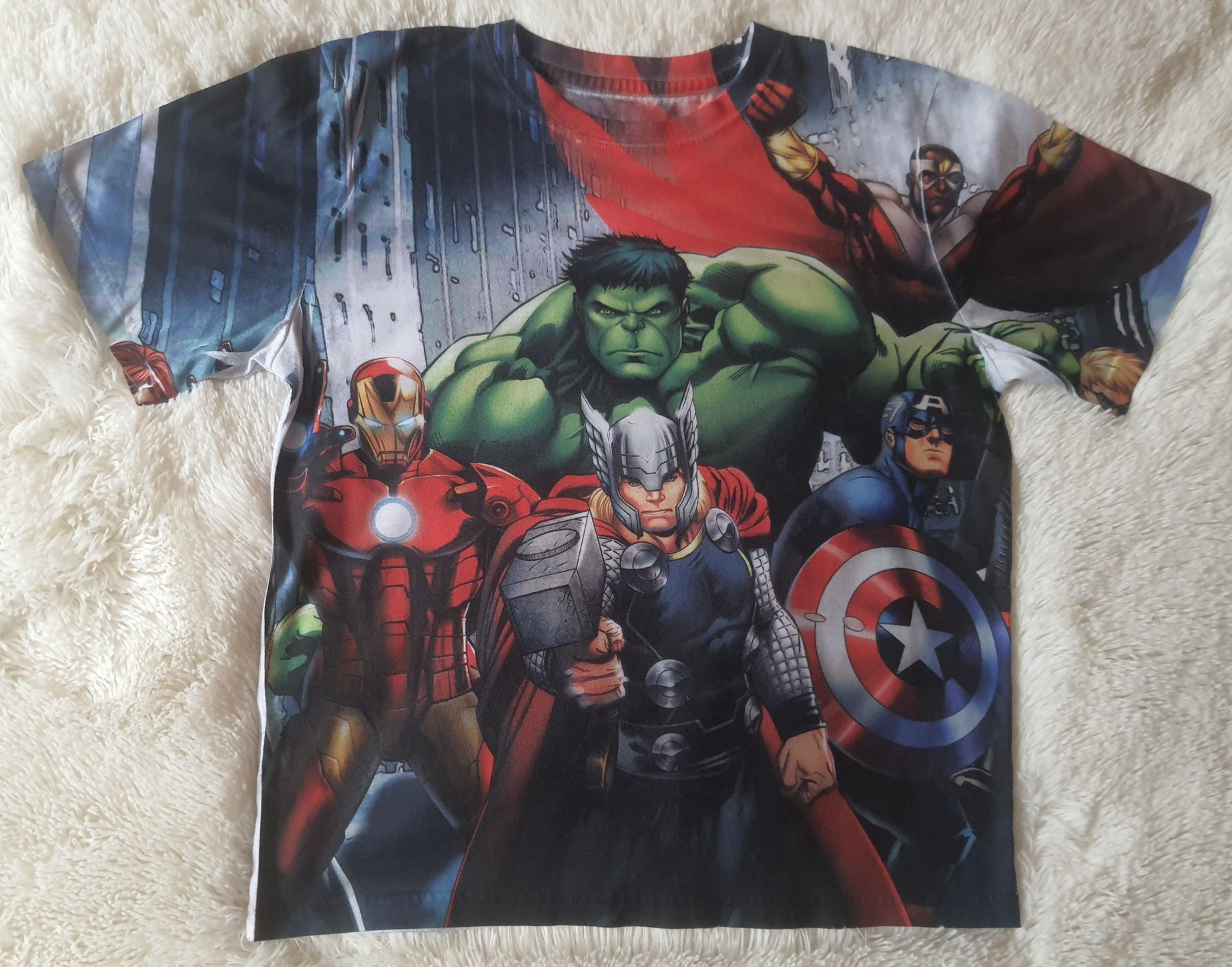 T-shirt Avengers dla nastolatka