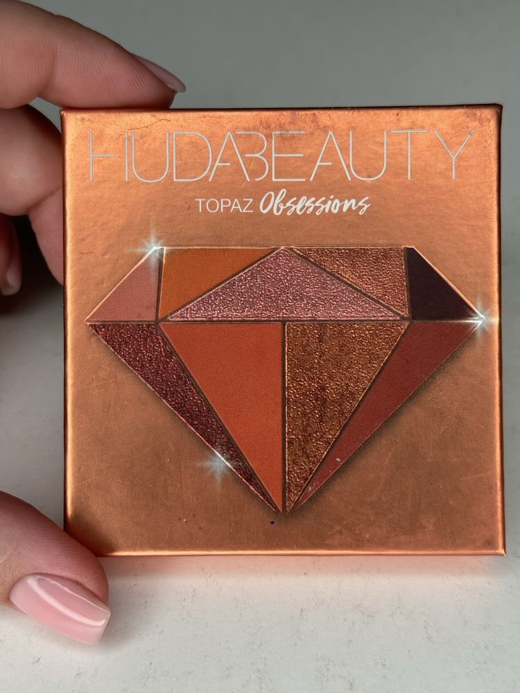 Тіні huda beauty topaz obsessions