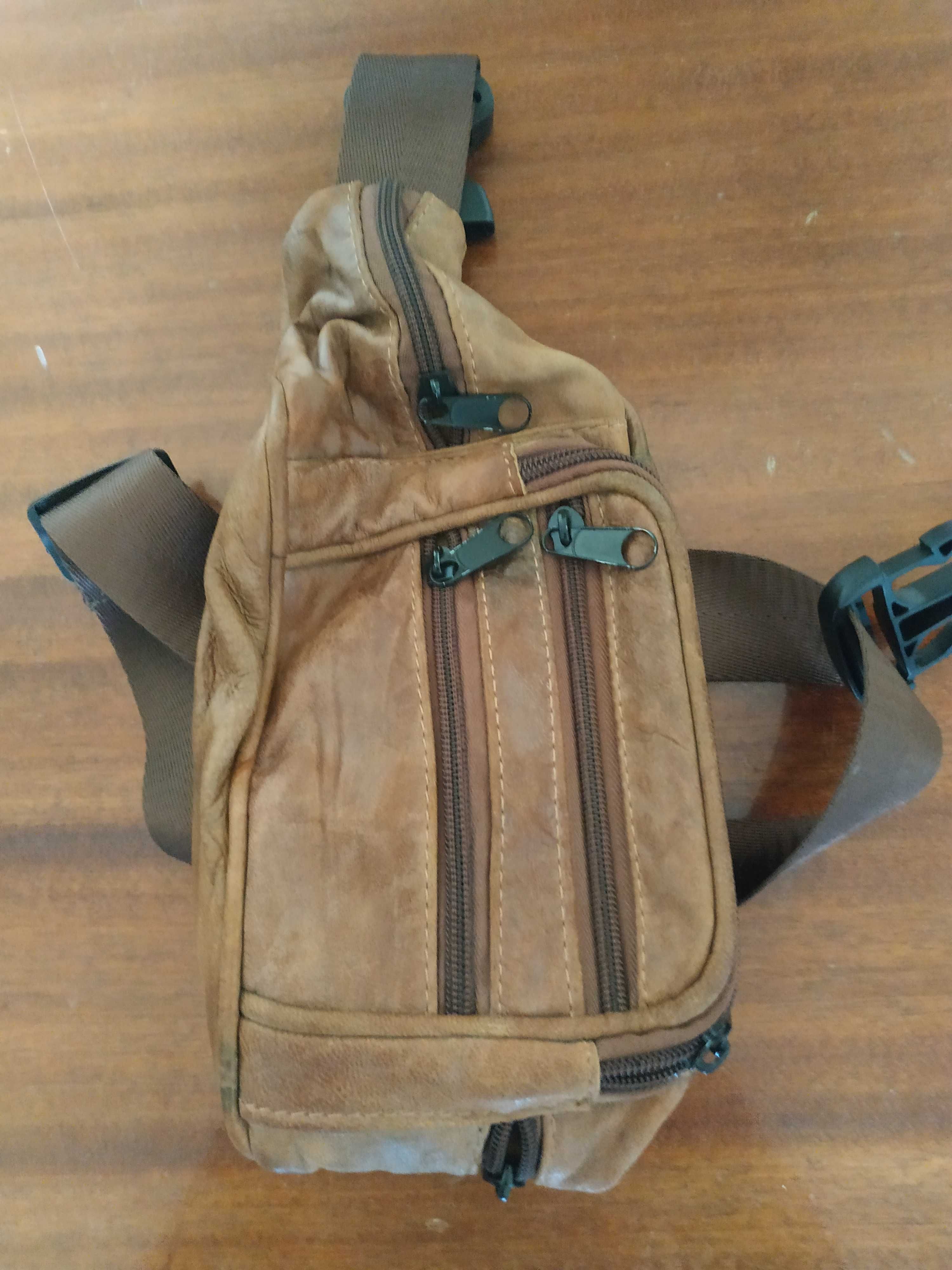 Кожаная сумка - барсетка на пояс