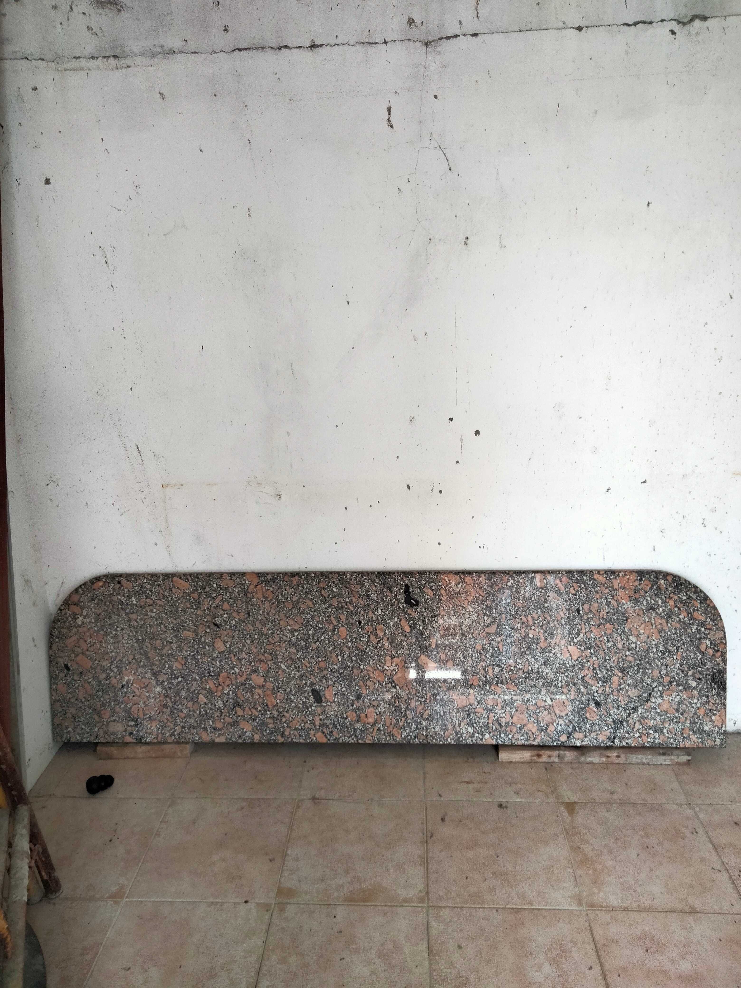Pedra bancada cozinha