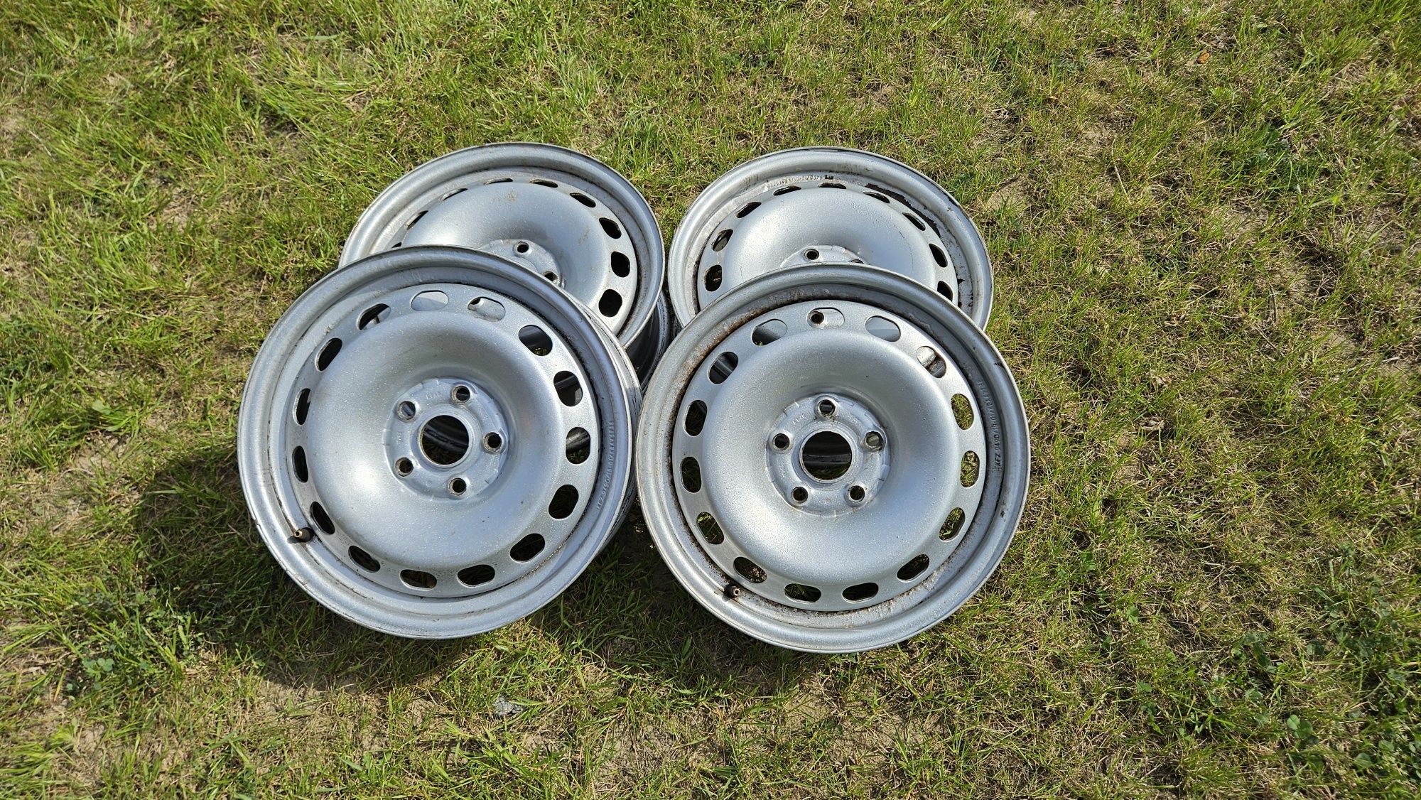 Felgi VW 4 szt. 16" et40 felgi stalowe volkswagen 5x112