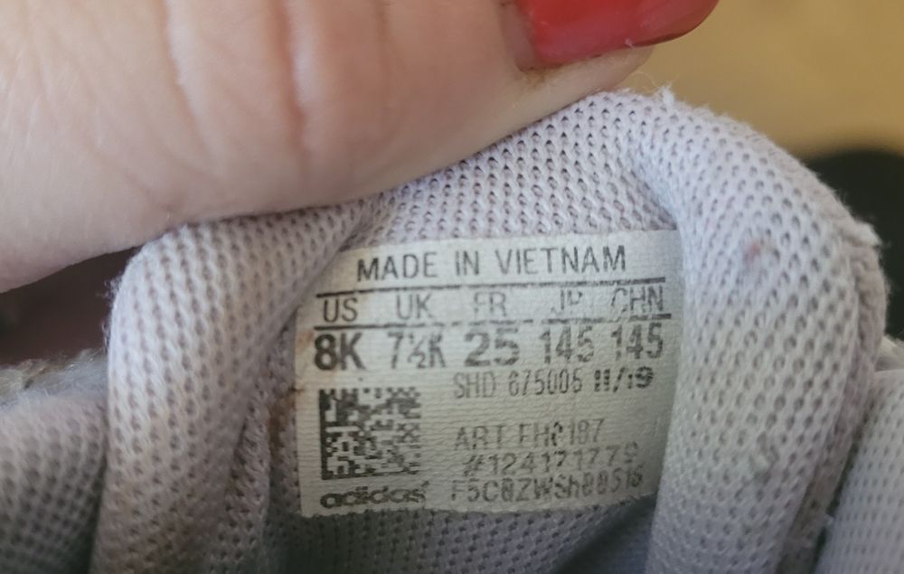 Fioletowe adidasy dla dziewczynki Adidas rozmiar 25