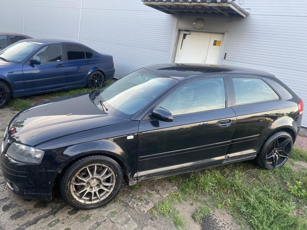 Audi a3 8p 3d 1.6 1.8 2.0 1.9 mpi fsi tdi tfsi kolor ly9b