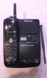 Радиотелефон с цифровым автоответчиком Panasonic KX-TC1503