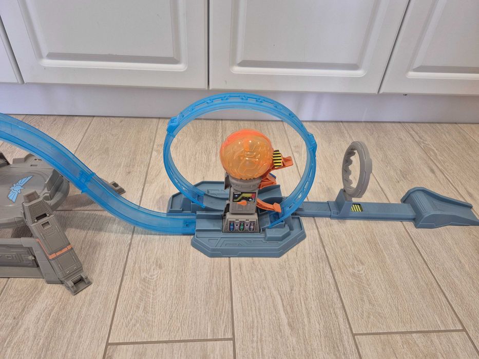 Трек Космос, Mattel, Hot Wheels, Disney