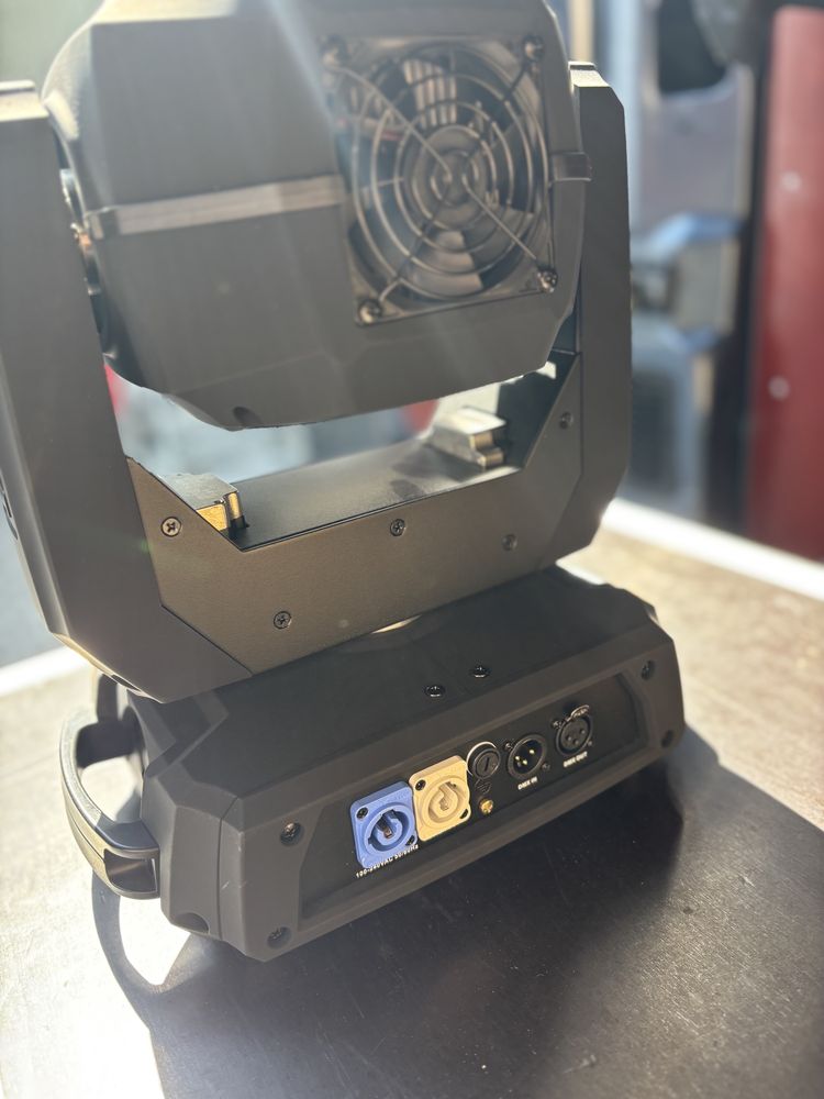Chauvet intimidator 360 spot głowy rychome
