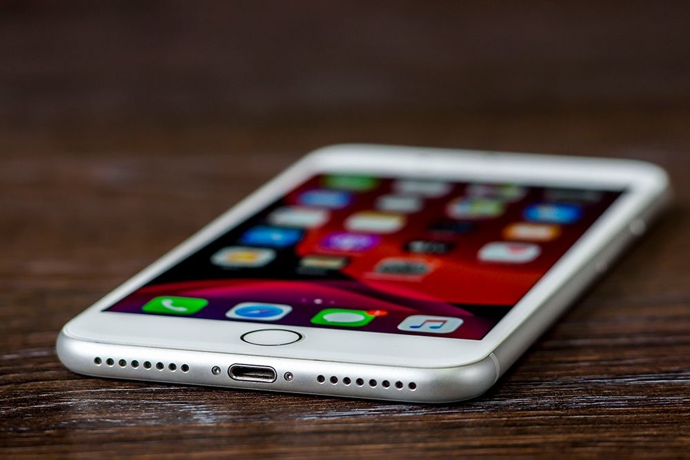 Apple iPhone 8 Plus 64/256 gb Space Gold Red Silver 150$