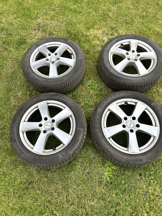 Opony zimowe r17 na felgach aluminiowych