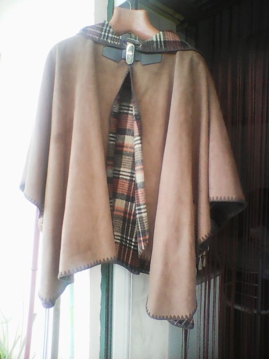 Poncho e casacos quentes