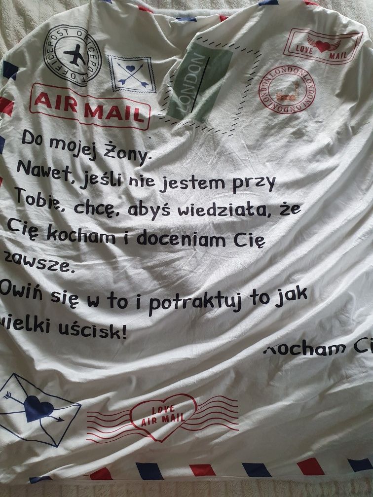 Milutki kocyk z przesłaniem