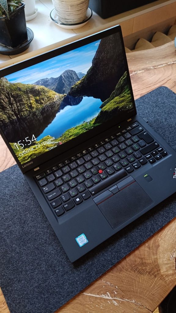 Lenovo ThinkPad Carbon X1 5g