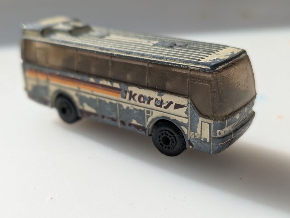 Matchbox Ikarus Coach 1:400