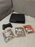 Playstation 3 slim + 3 gry