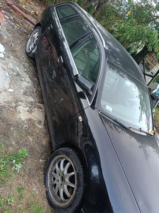 Audi A6 c6 / uszkodzona