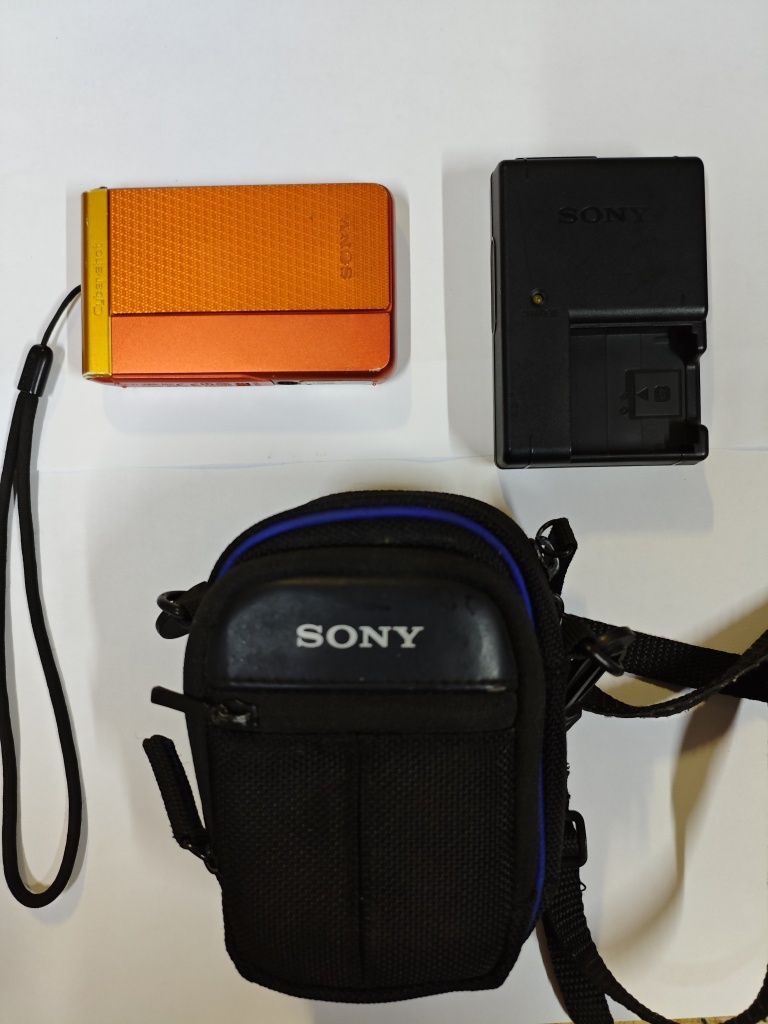 Фотоапарат Sony Cyber-shot DSC-TX30