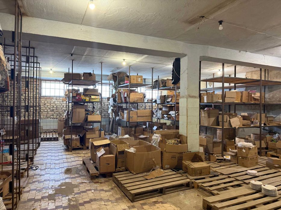 Здам в оренду складські приміщення у Вінниці, біля Епіцентру та ринку