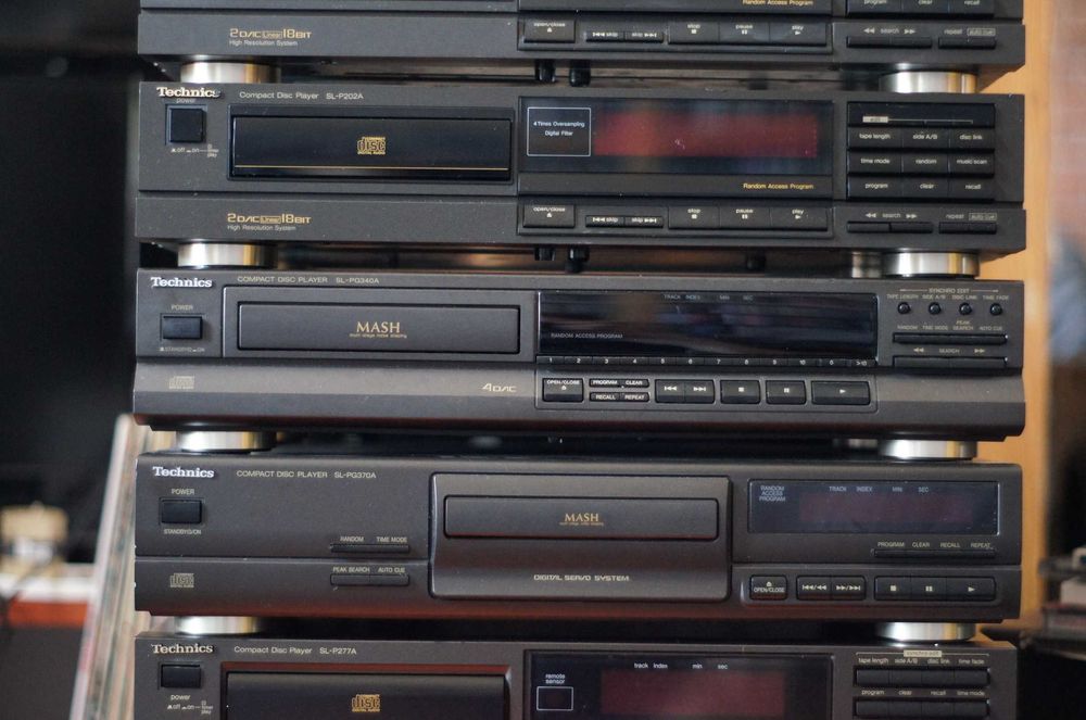 Odtwarzacz płyt CD TECHNICS -super stan!