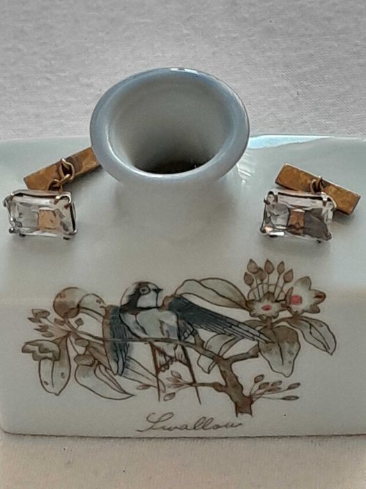 Ozdobna obraczka recznie malowana żywica