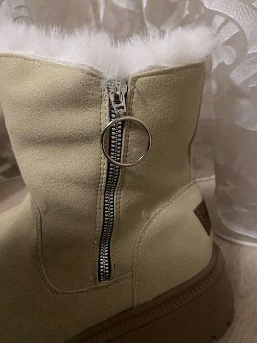 жіночі зимові черевики з бічною блискавкою розмір 39