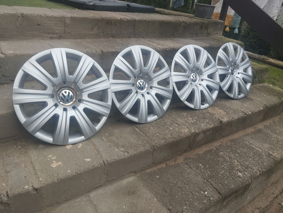 Komplet oryginalnych kołpaków VW r16