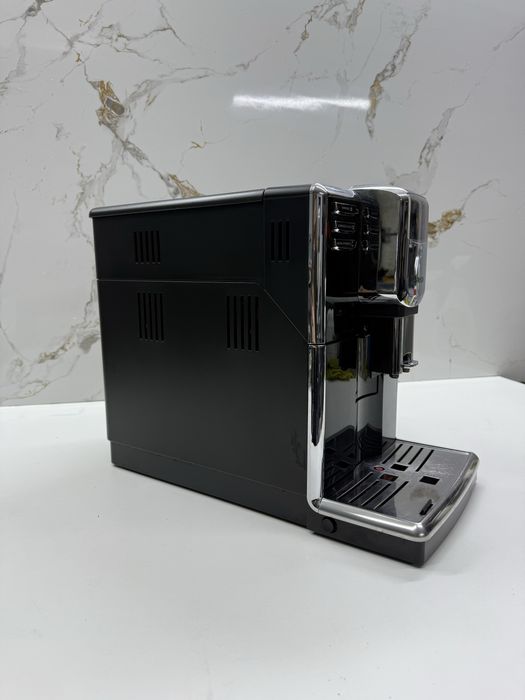 Кавомашина Saeco Incanto