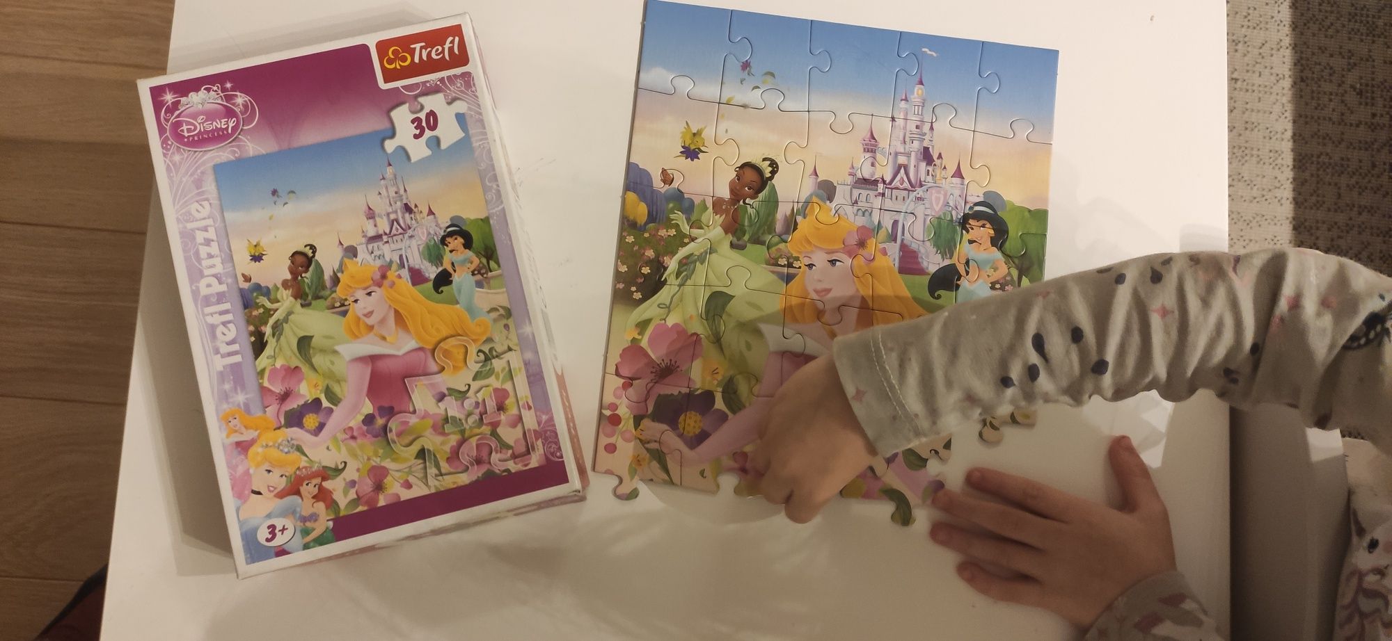 Trefl Puzzle 30 Księżniczki Letni poranek Disney