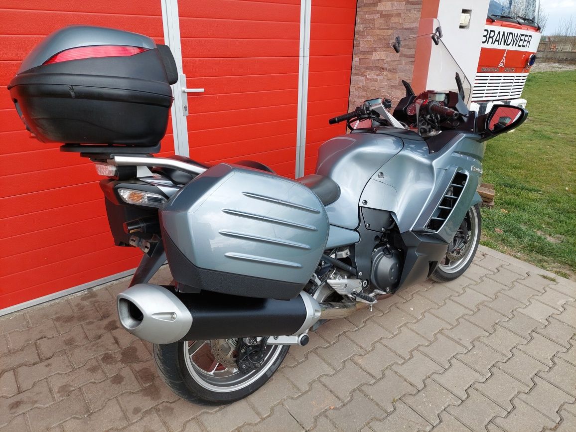 Kawasaki gtr 1400 abs
