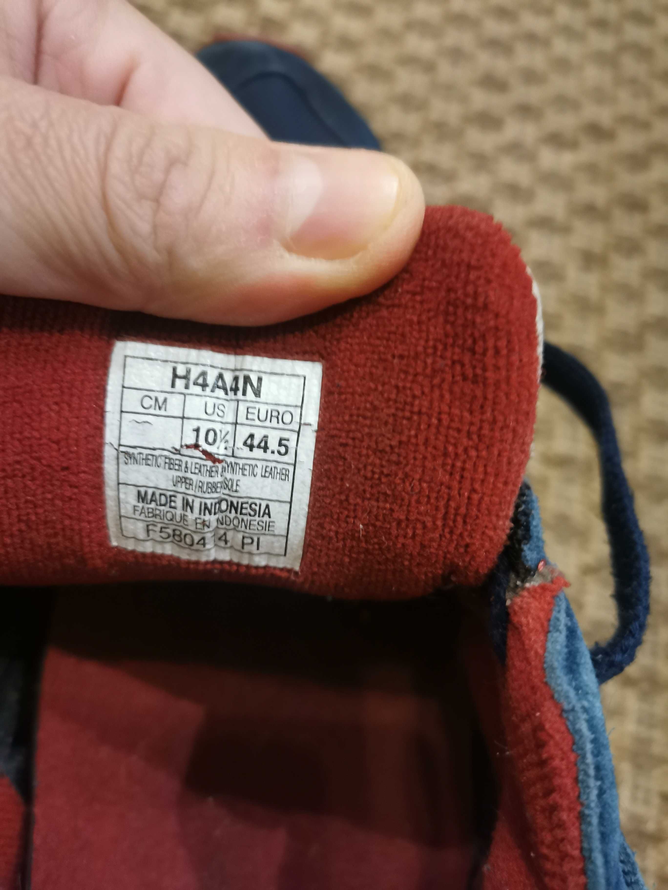 кроссовки Asics Gel Saga