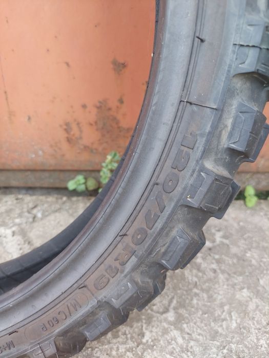 Michelin anakee wild  120 70 19