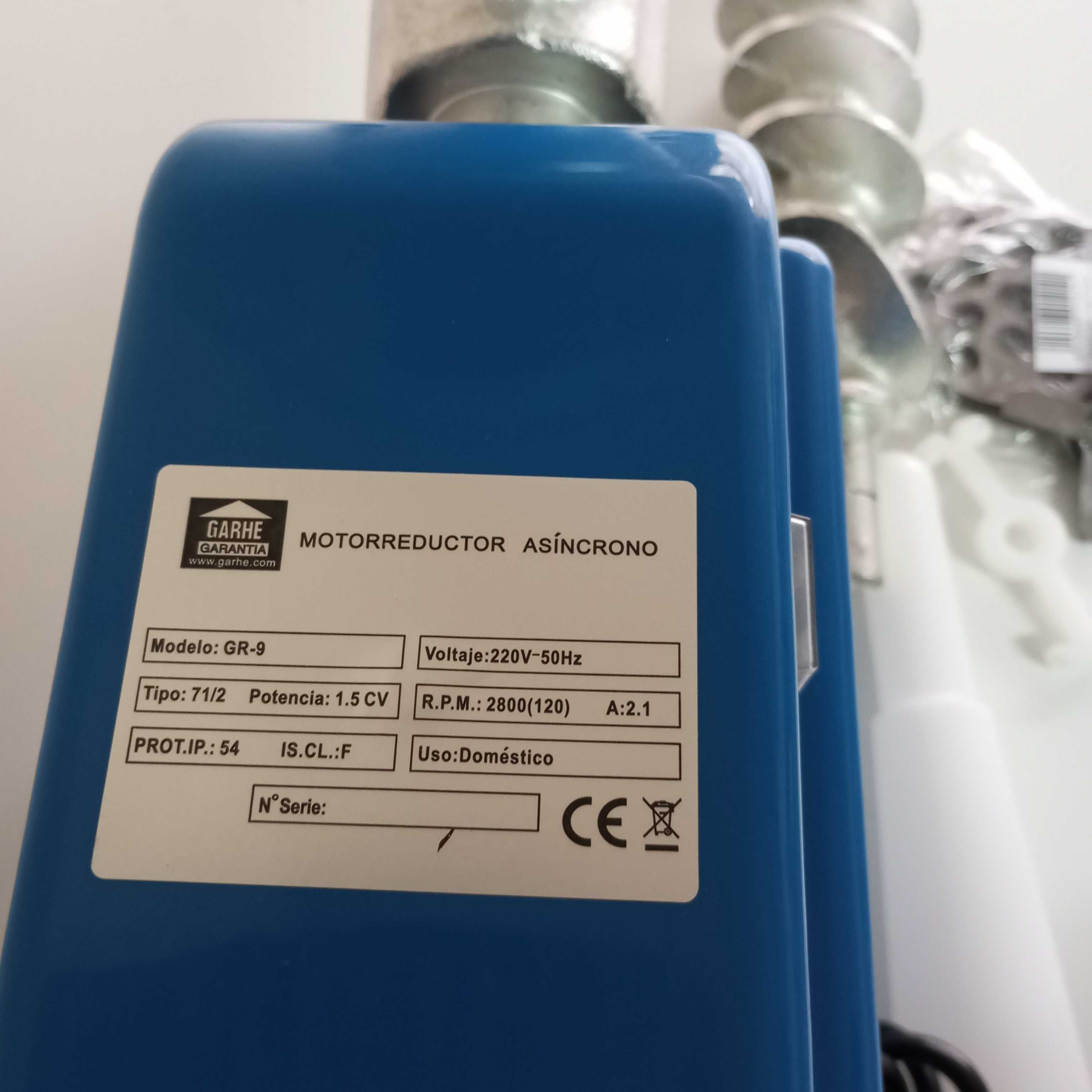 Maquina de cortar carne para chouriços e encher fumeiro #32