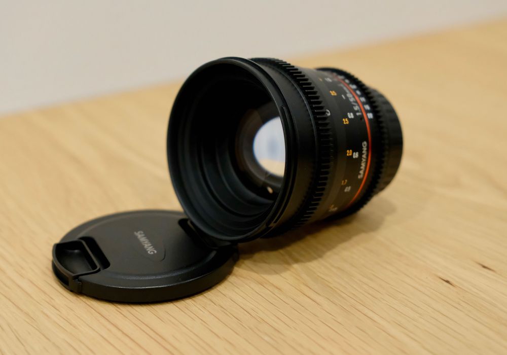 Lente Samyang 50mm T1.5 EF